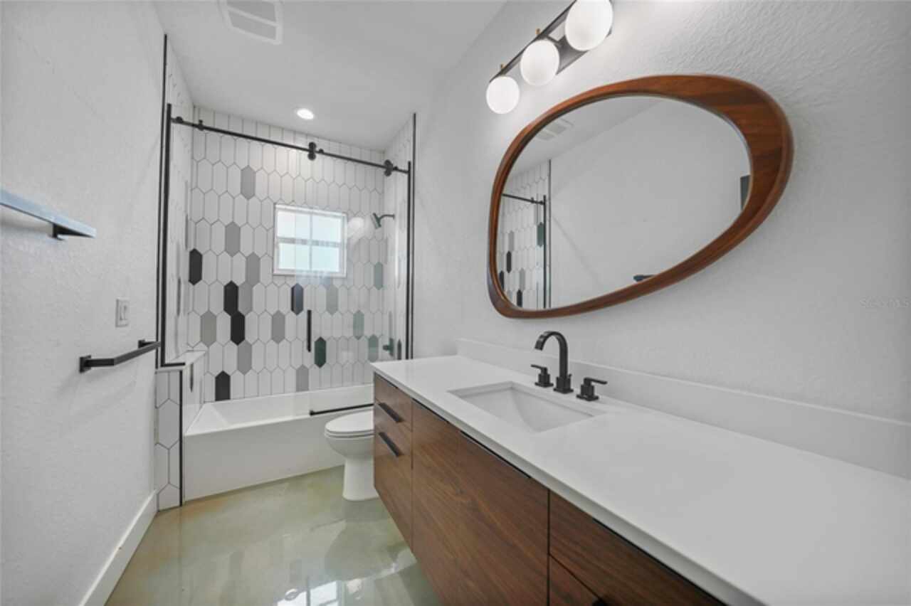Listing Photo 28