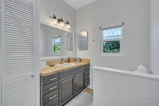 Listing Photo 23