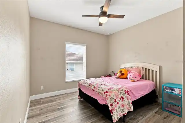 Listing Photo 14