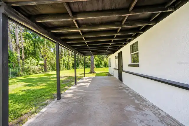 Listing Photo 8