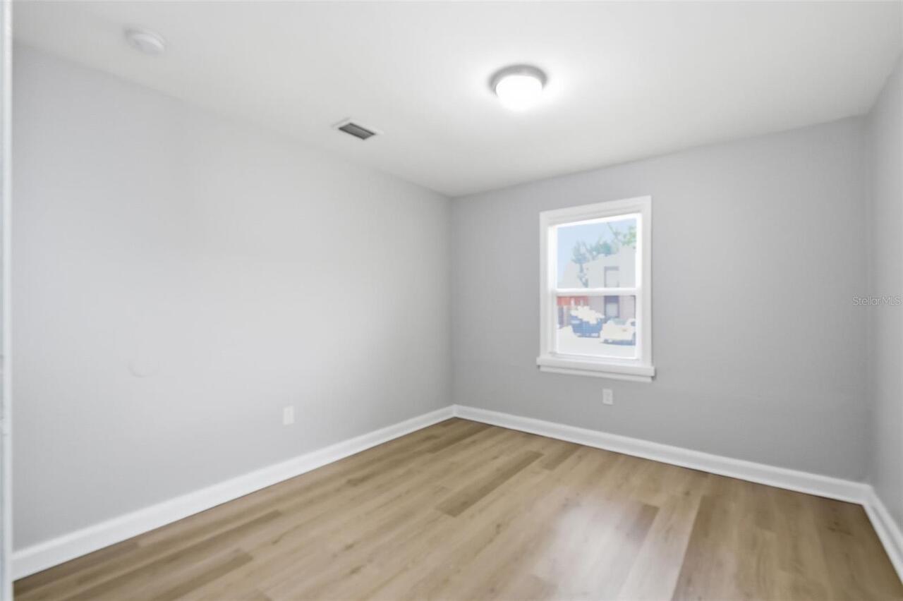 Listing Photo 27