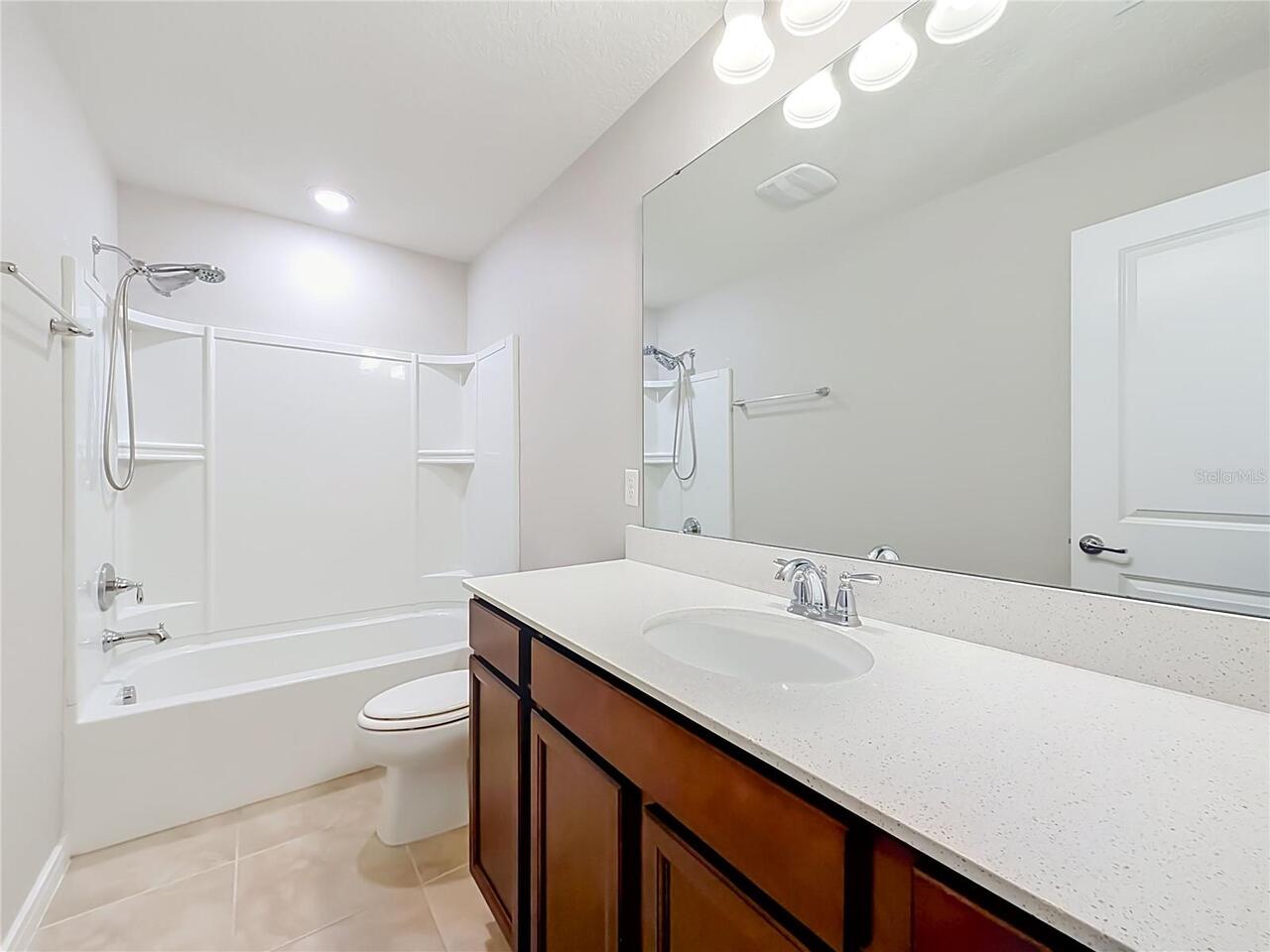 Listing Photo 43