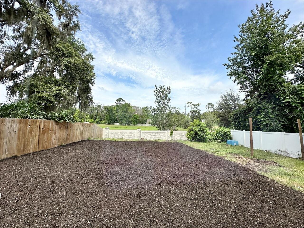 Listing Photo 43