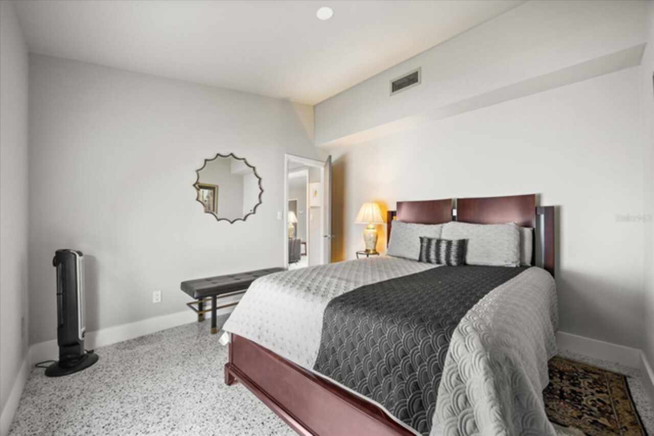 Listing Photo 28