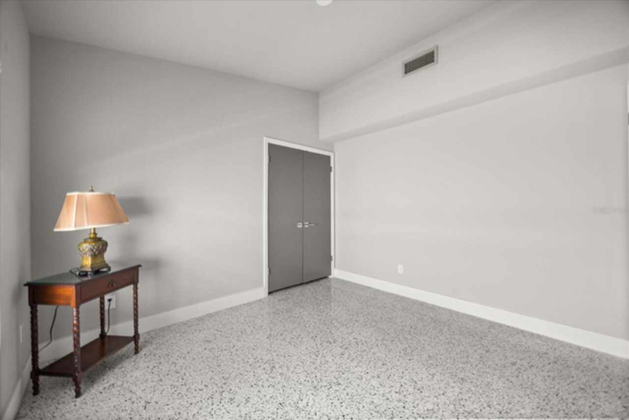 Listing Photo 33