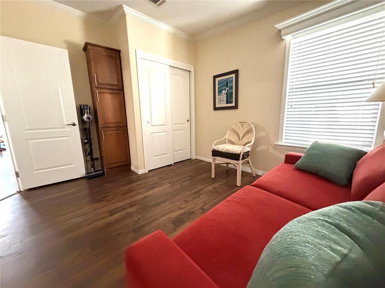 Listing Photo 17