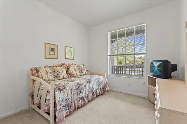 Listing Photo 22