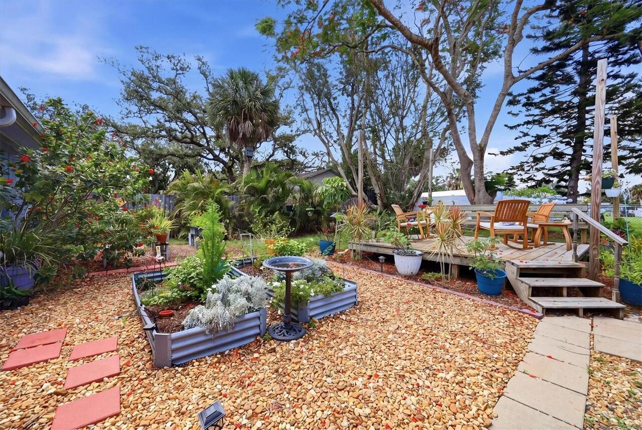 Listing Photo 17