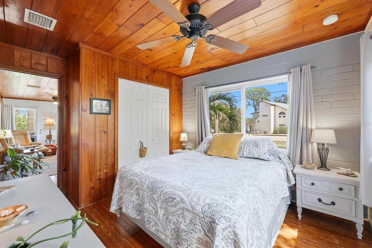 Listing Photo 34