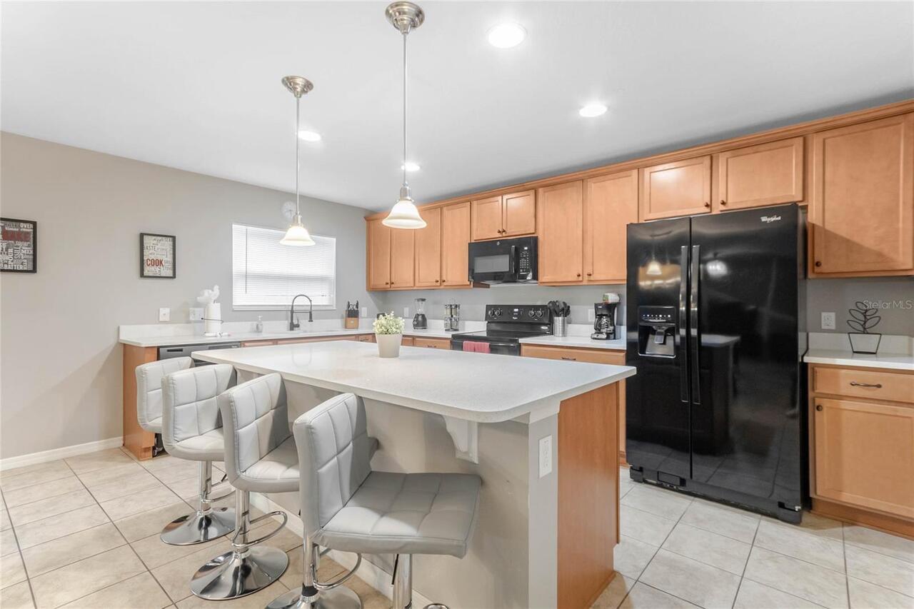 Listing Photo 11