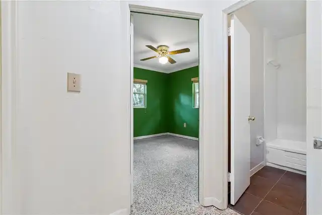 Listing Photo 18