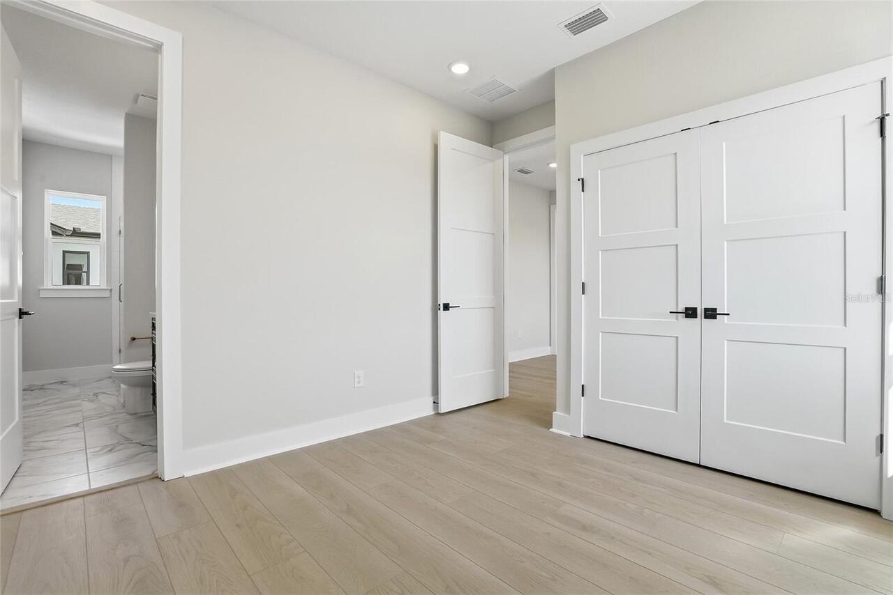Listing Photo 41