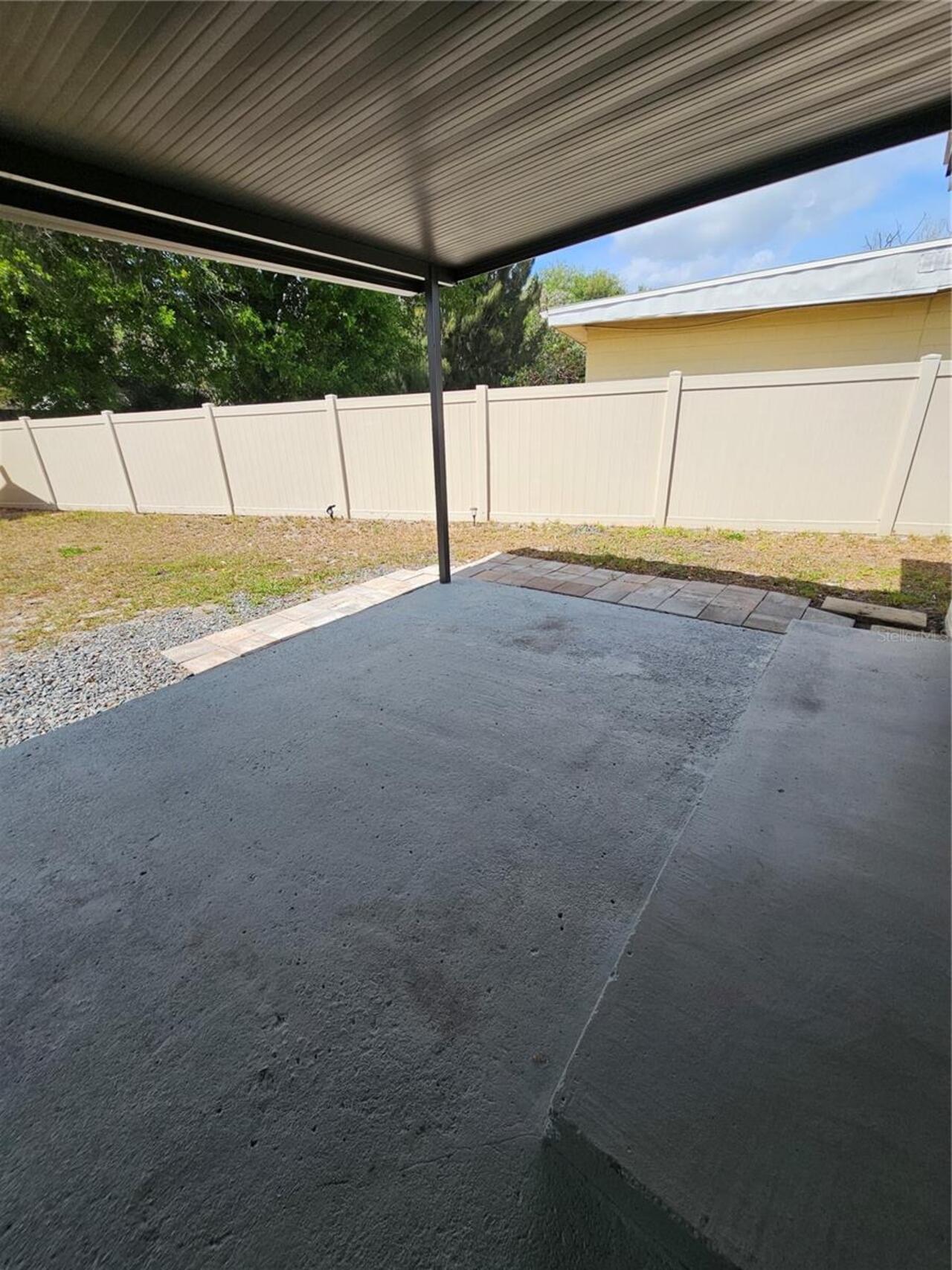 Listing Photo 22