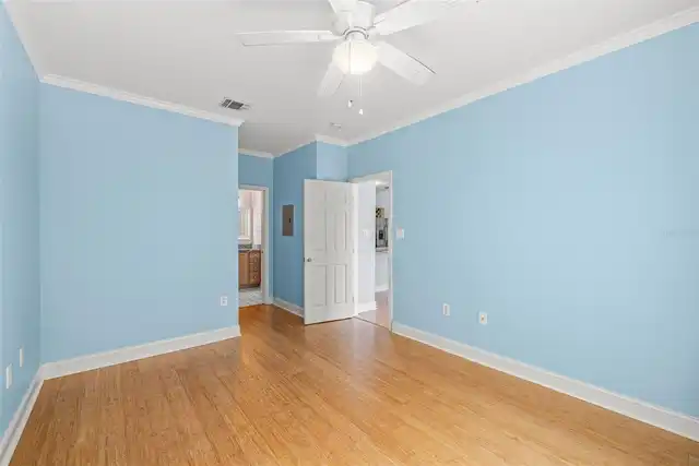 Listing Photo 22