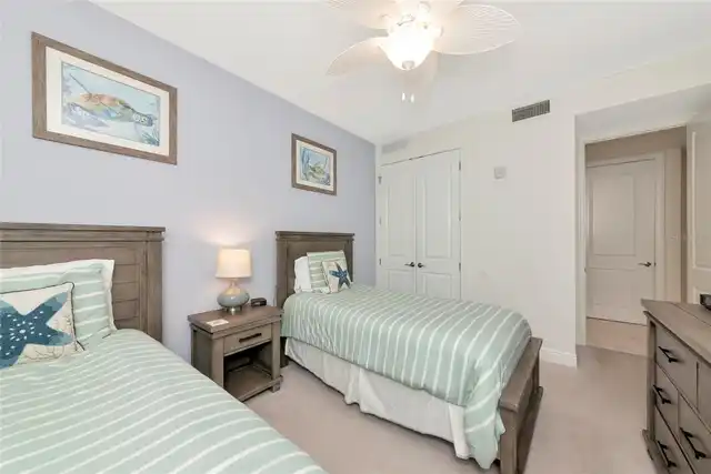 Listing Photo 37