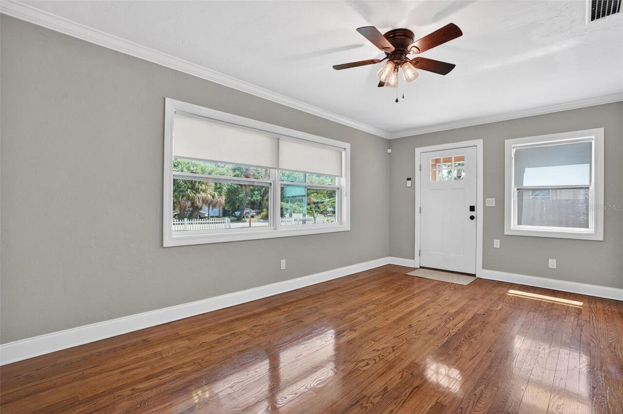 Listing Photo 10
