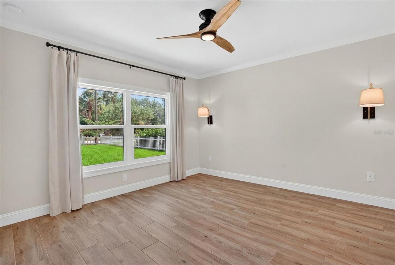 Listing Photo 28