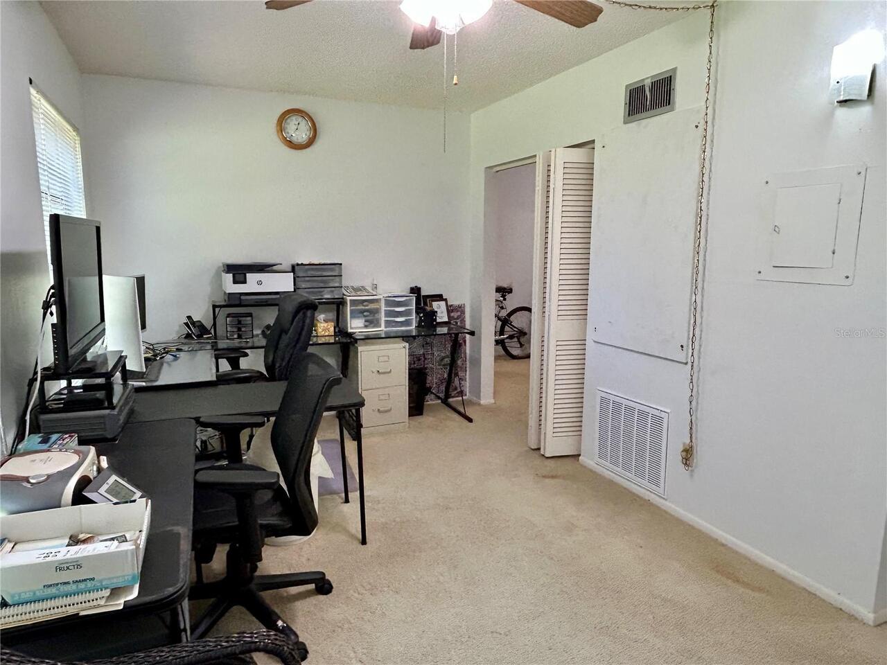 Listing Photo 12