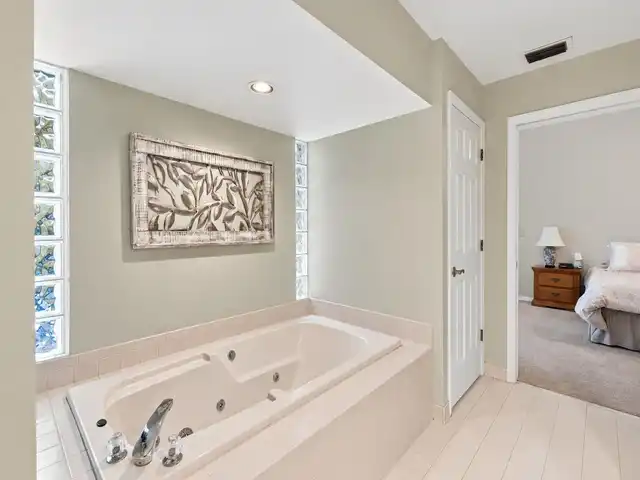 Listing Photo 31