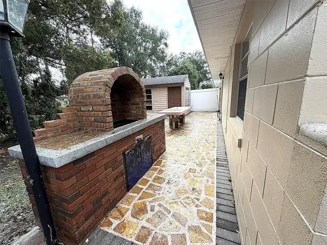 Listing Photo 22