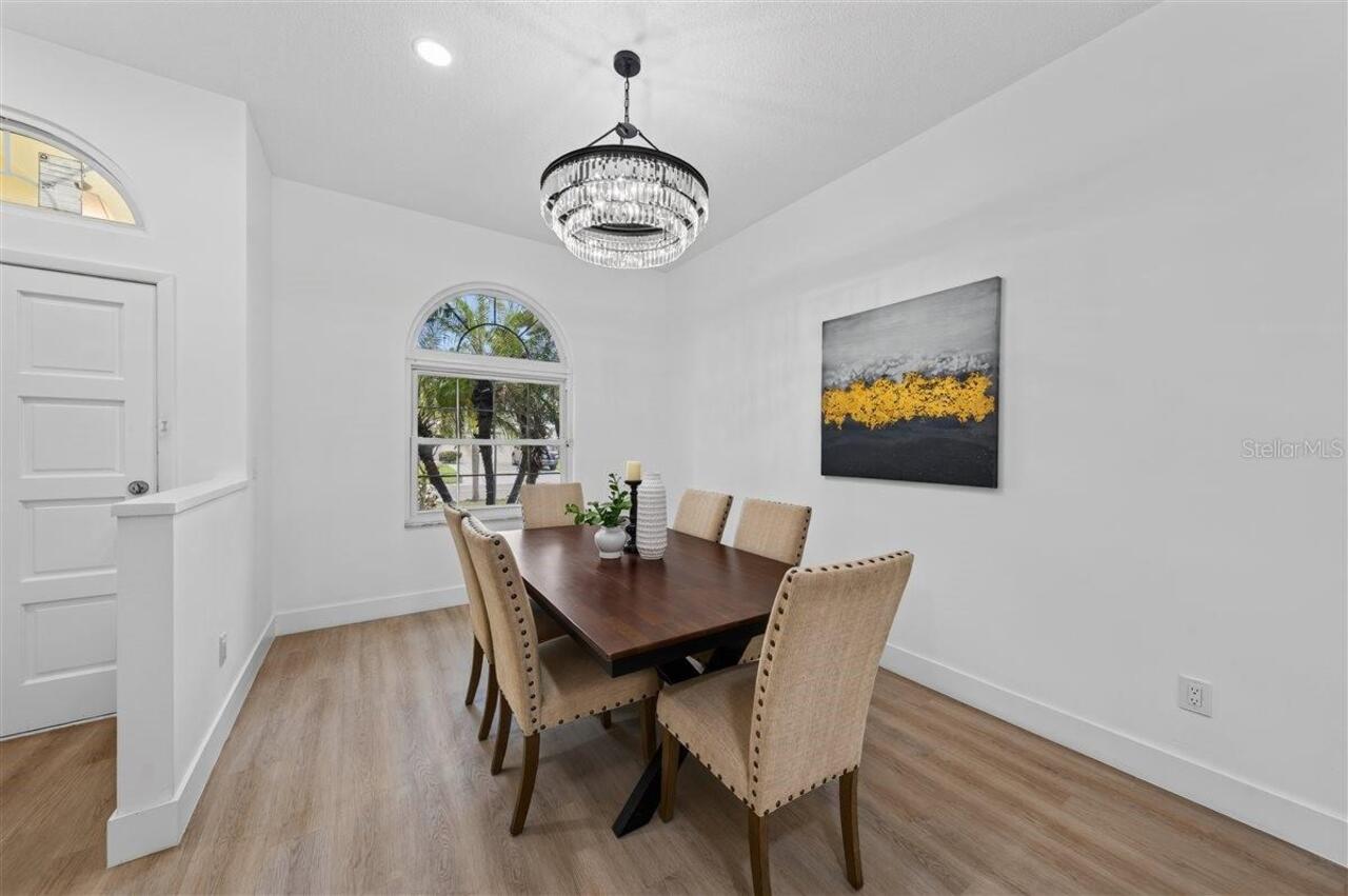 Listing Photo 8