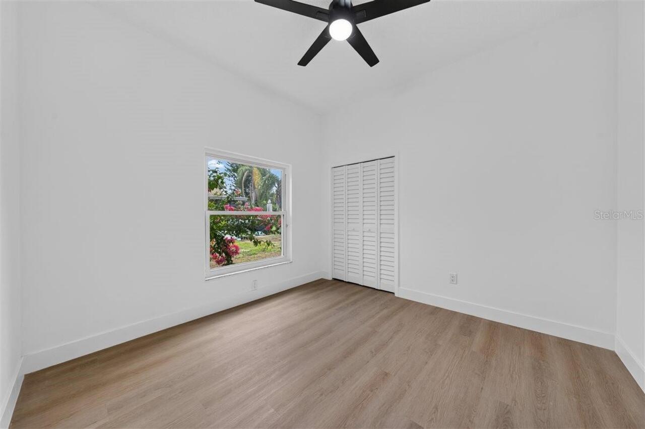 Listing Photo 43