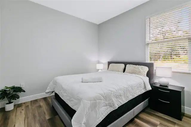 Listing Photo 22