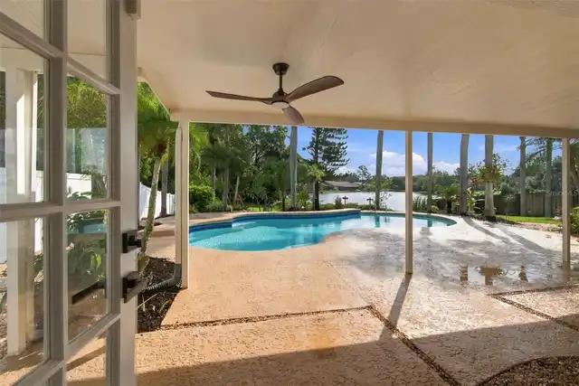 Listing Photo 8