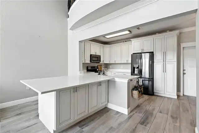 Listing Photo 18