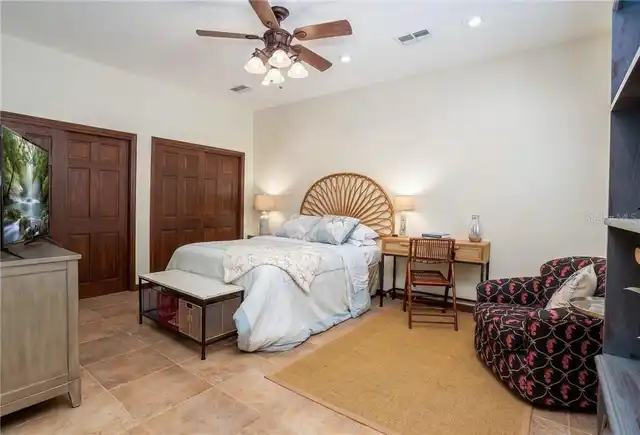 Listing Photo 33