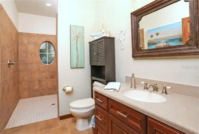 Listing Photo 34