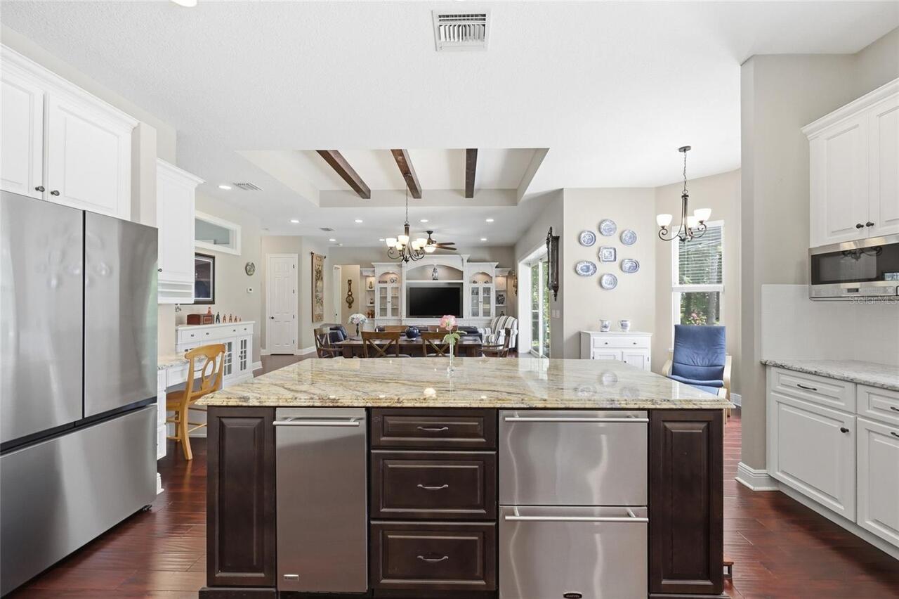 Listing Photo 18
