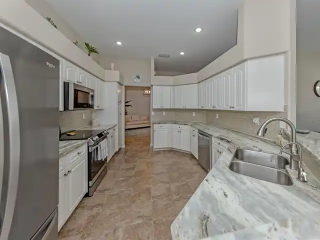Listing Photo 13