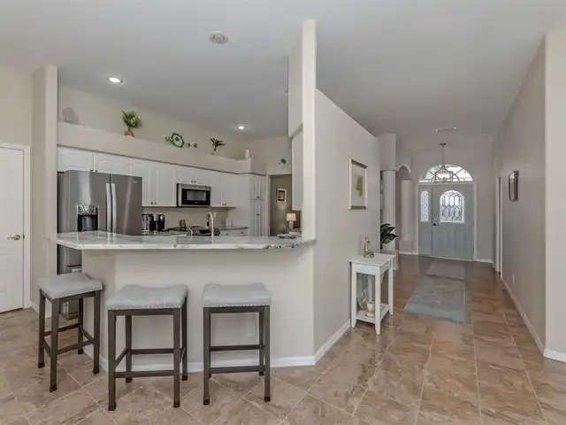Listing Photo 16