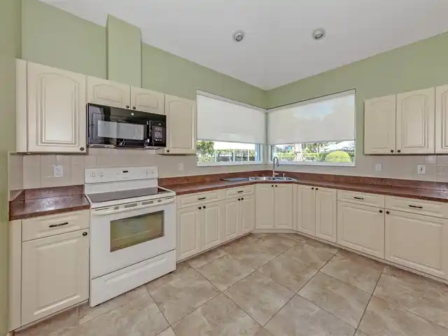 Listing Photo 48