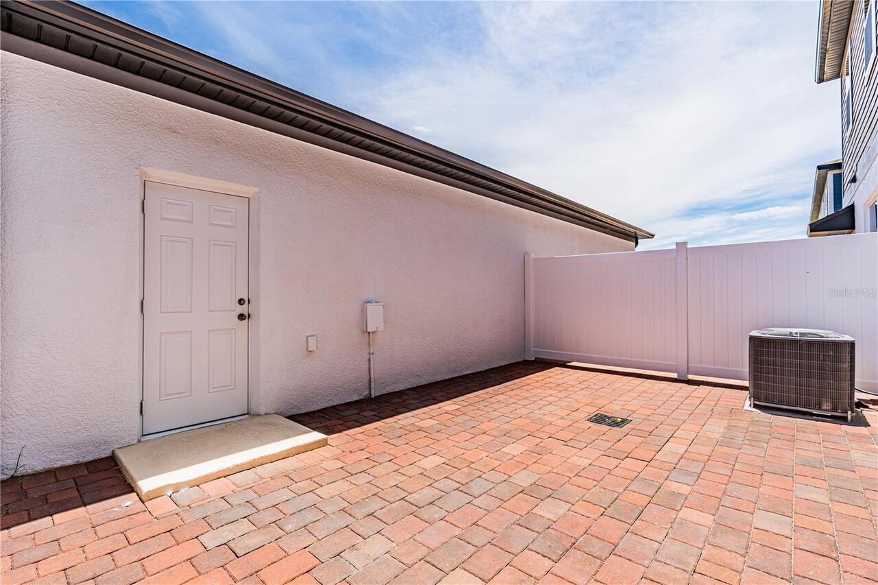 Listing Photo 21