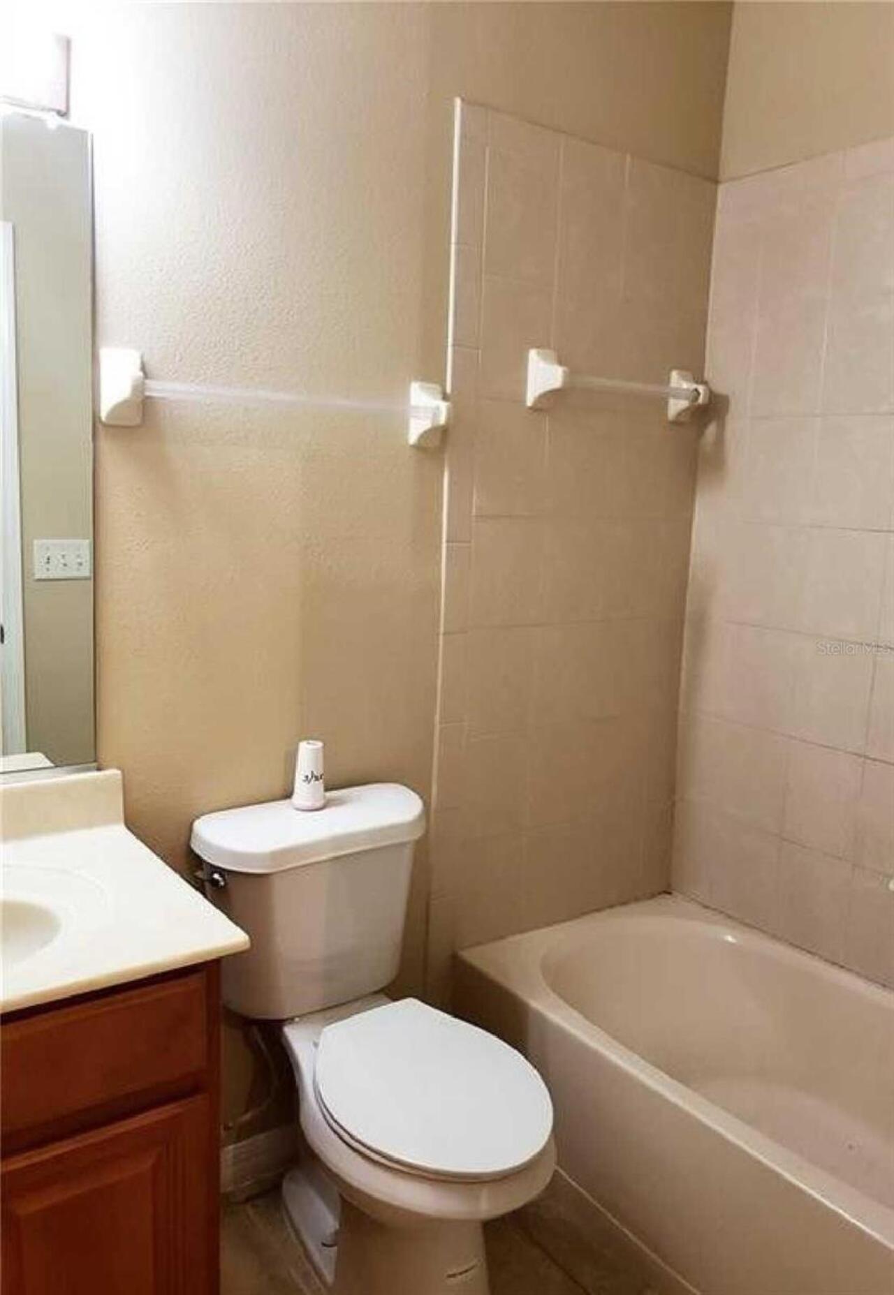 Listing Photo 16