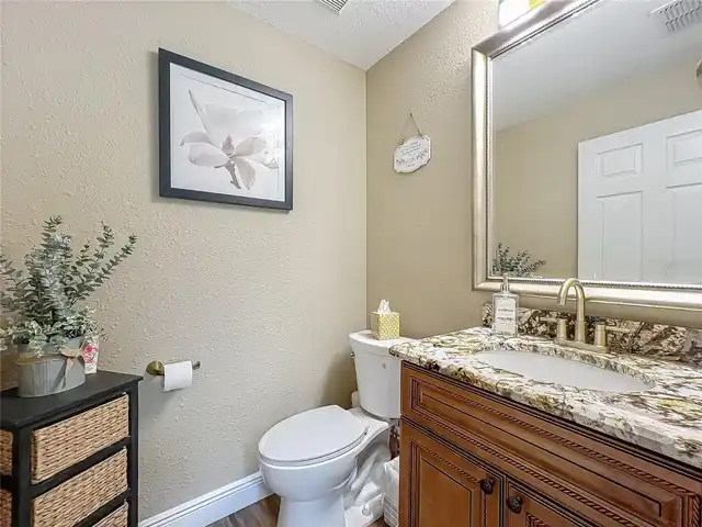 Listing Photo 23