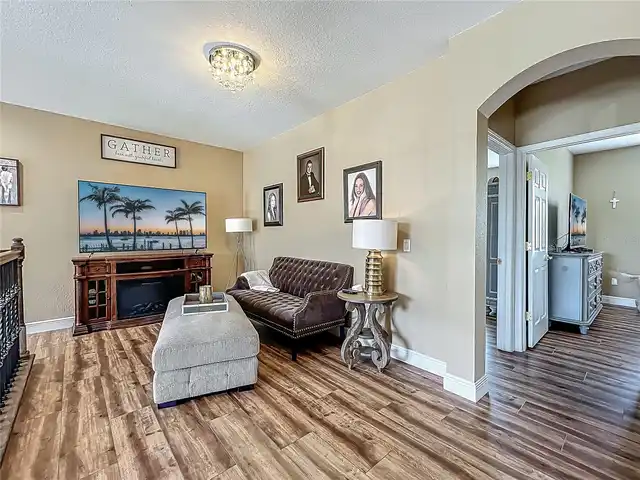 Listing Photo 38