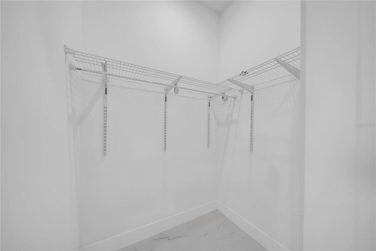 Listing Photo 24