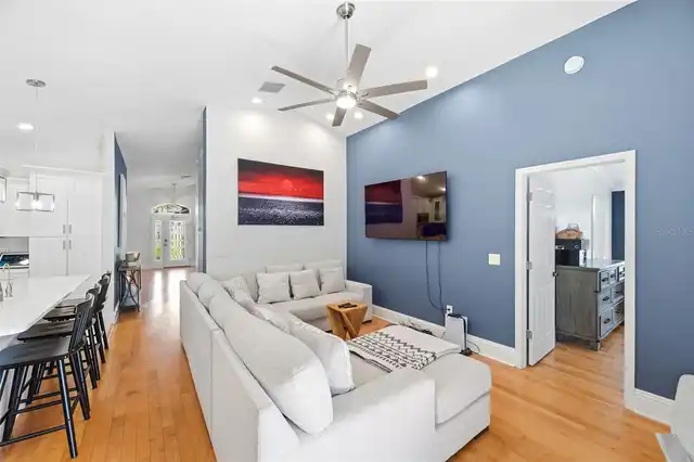 Listing Photo 25