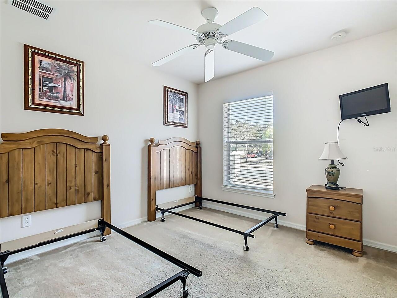 Listing Photo 14