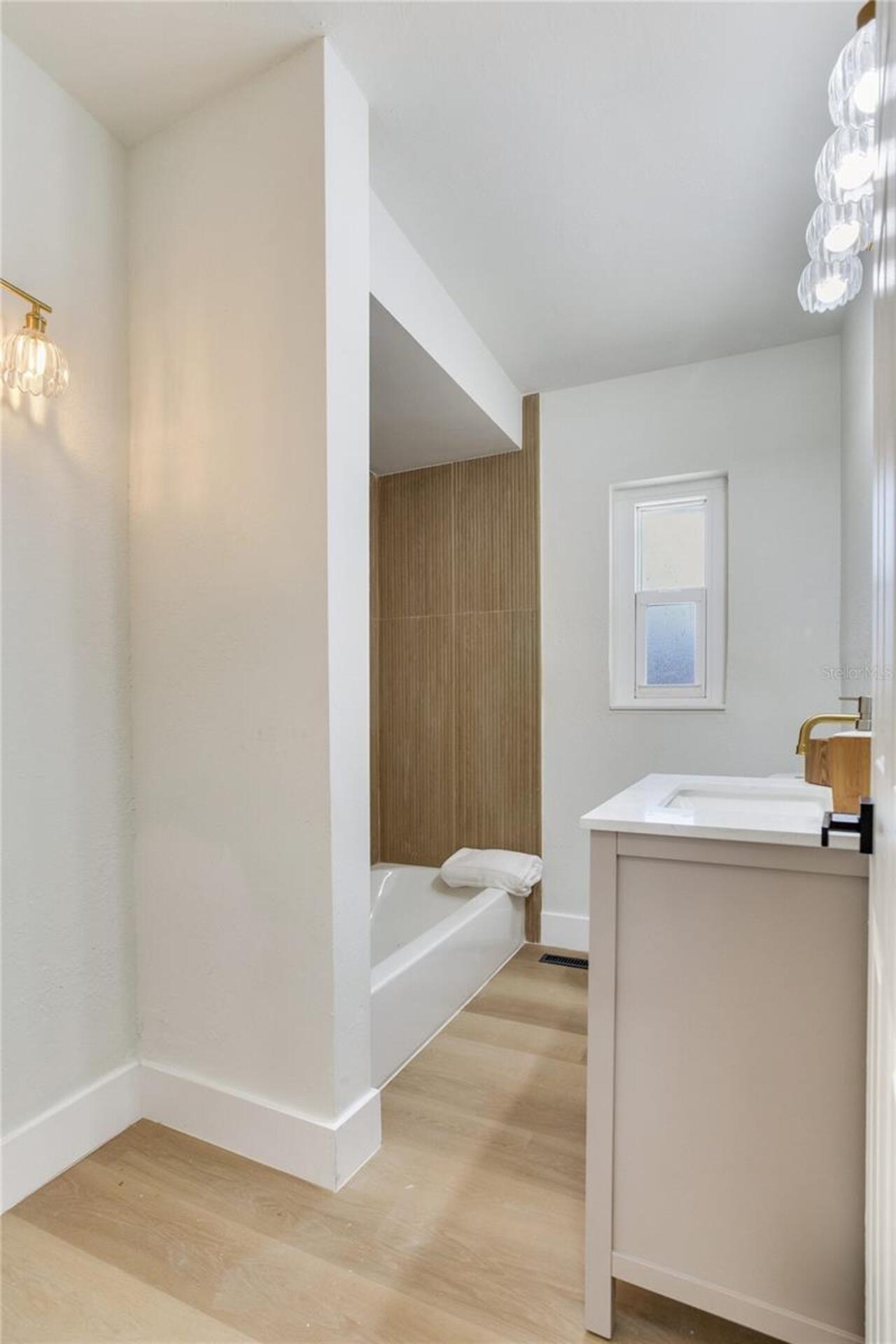 Listing Photo 35