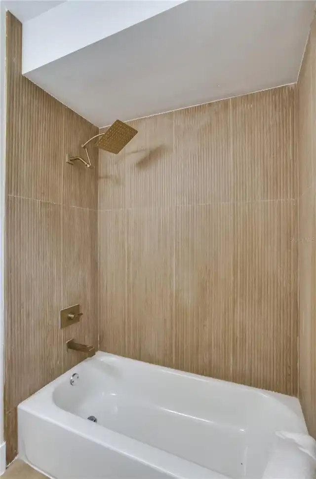 Listing Photo 36