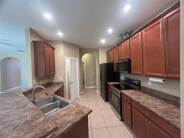 Listing Photo 7