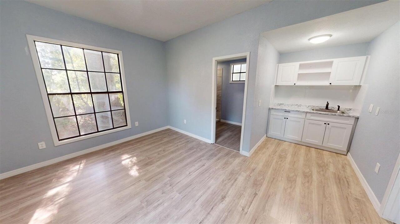 Listing Photo 37