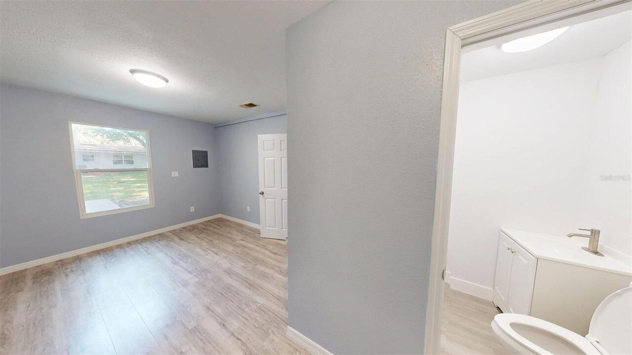 Listing Photo 41