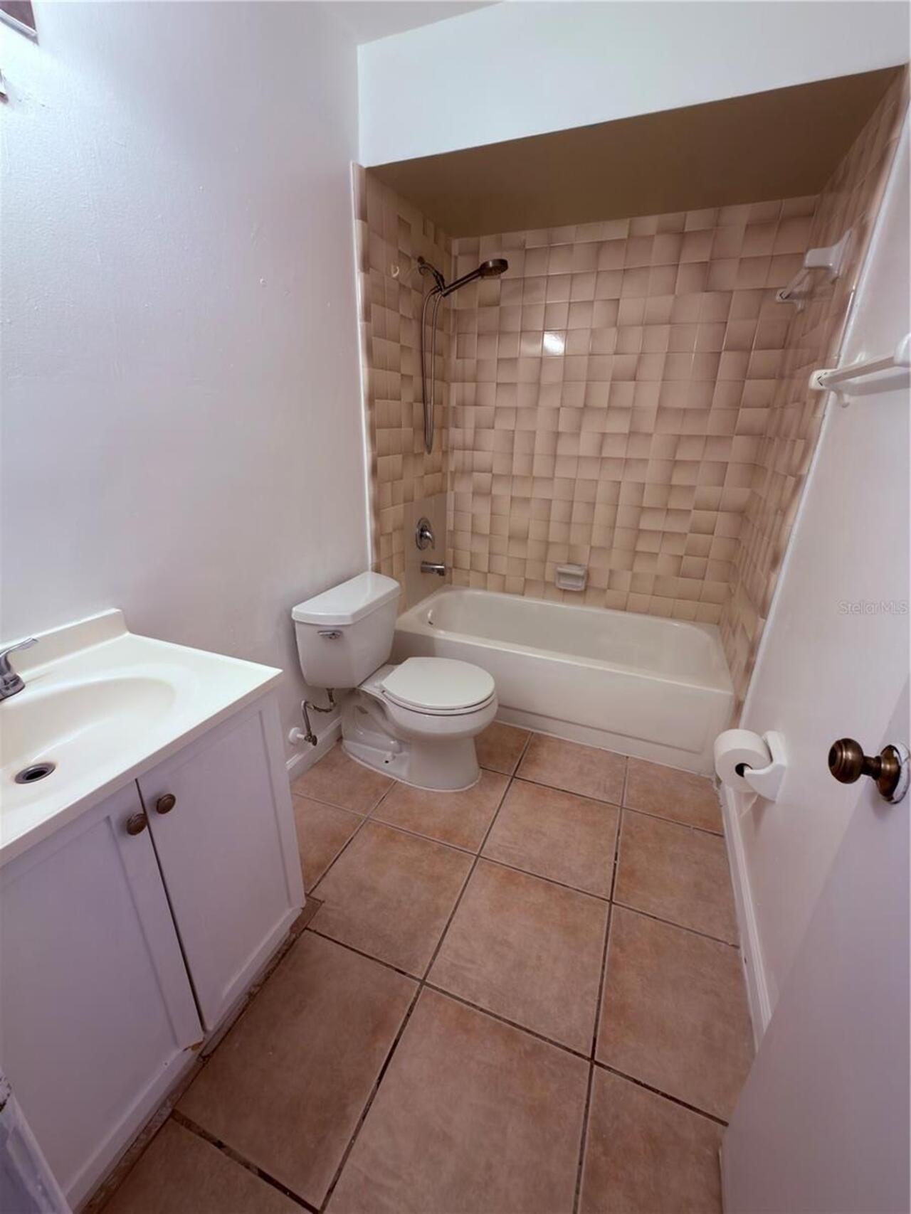 Listing Photo 20