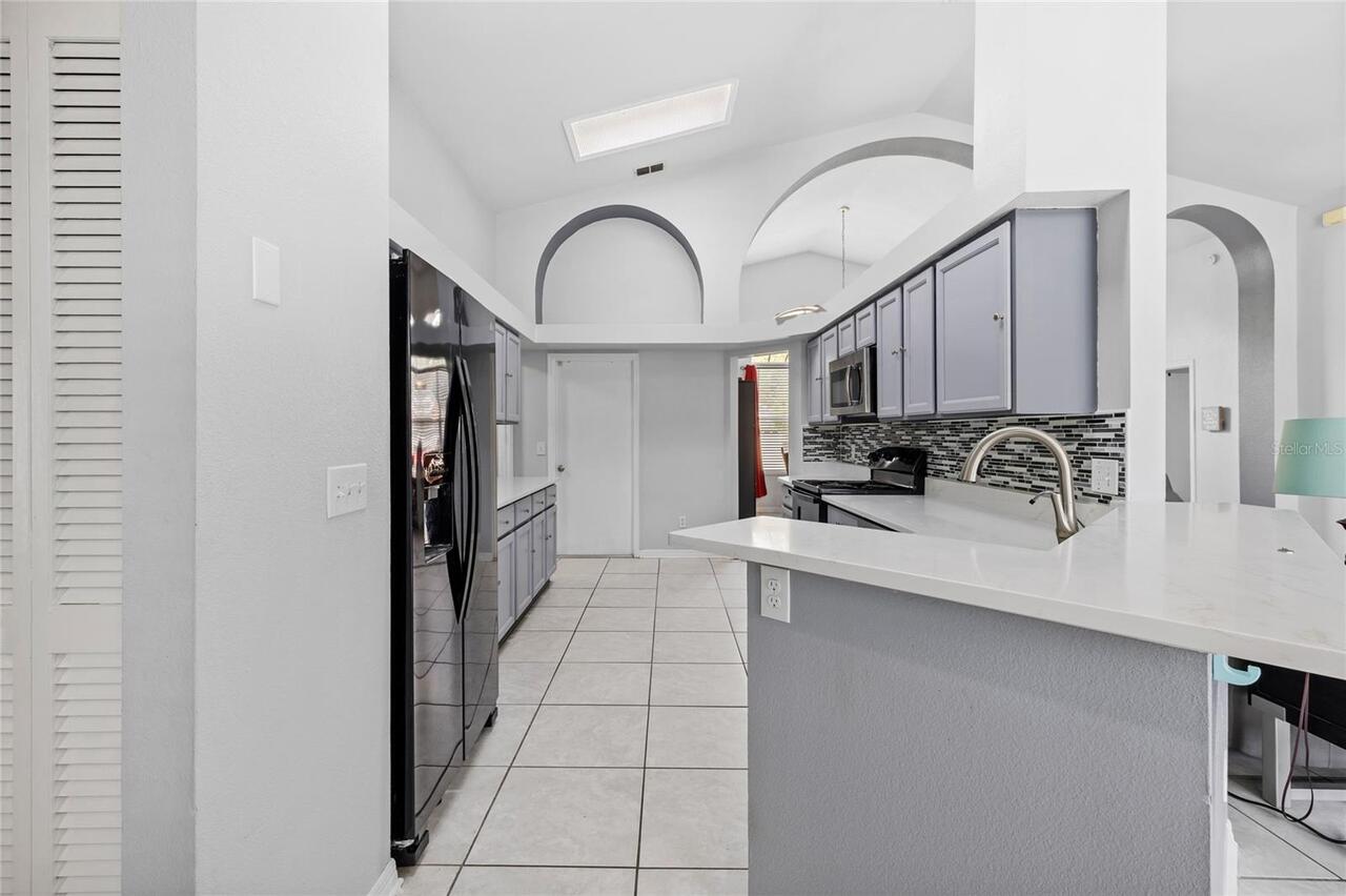Listing Photo 15