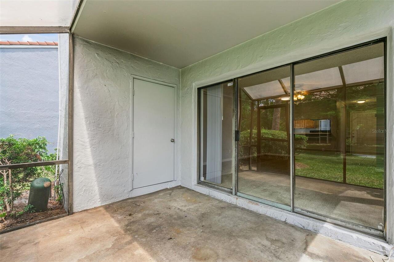 Listing Photo 11